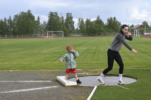 Torstaisin riittää tekemistä yleisurheilun parissa
