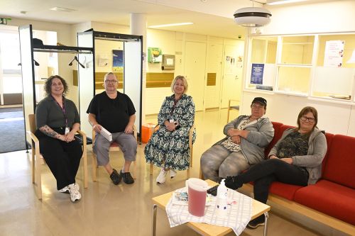 Yhteisöneuvonta tarjoaa tukea, apua ja seuraa Yhteisöneuvonta tarjoaa tukea, apua ja seuraa