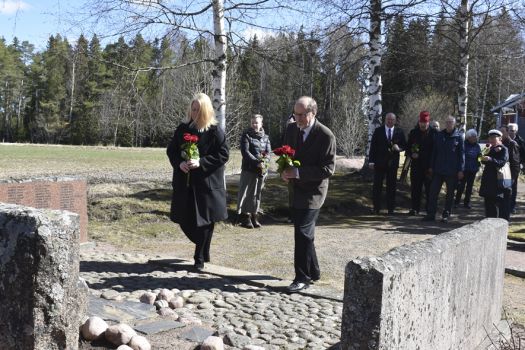 Heikki Paloheimo vappuna puhujana Koskioisilla